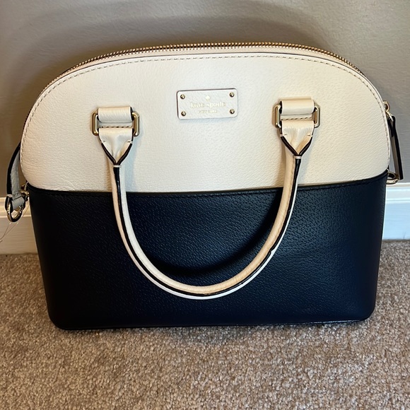 kate spade Handbags - Kate spade navy/white purse